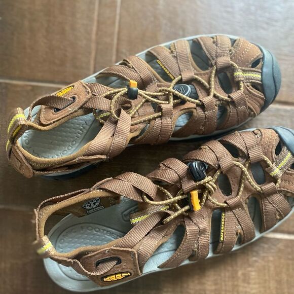 Keen Sandals - Picture 6 of 6
